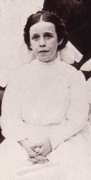 Julia G. Tracy Lyons - circa 1911
